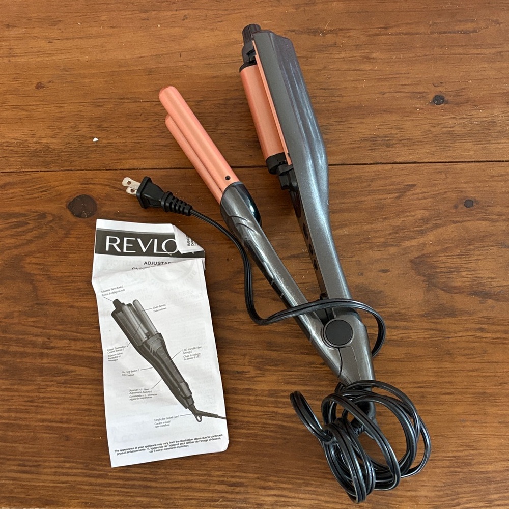 New Revlon Dual-Tone Hair Waver